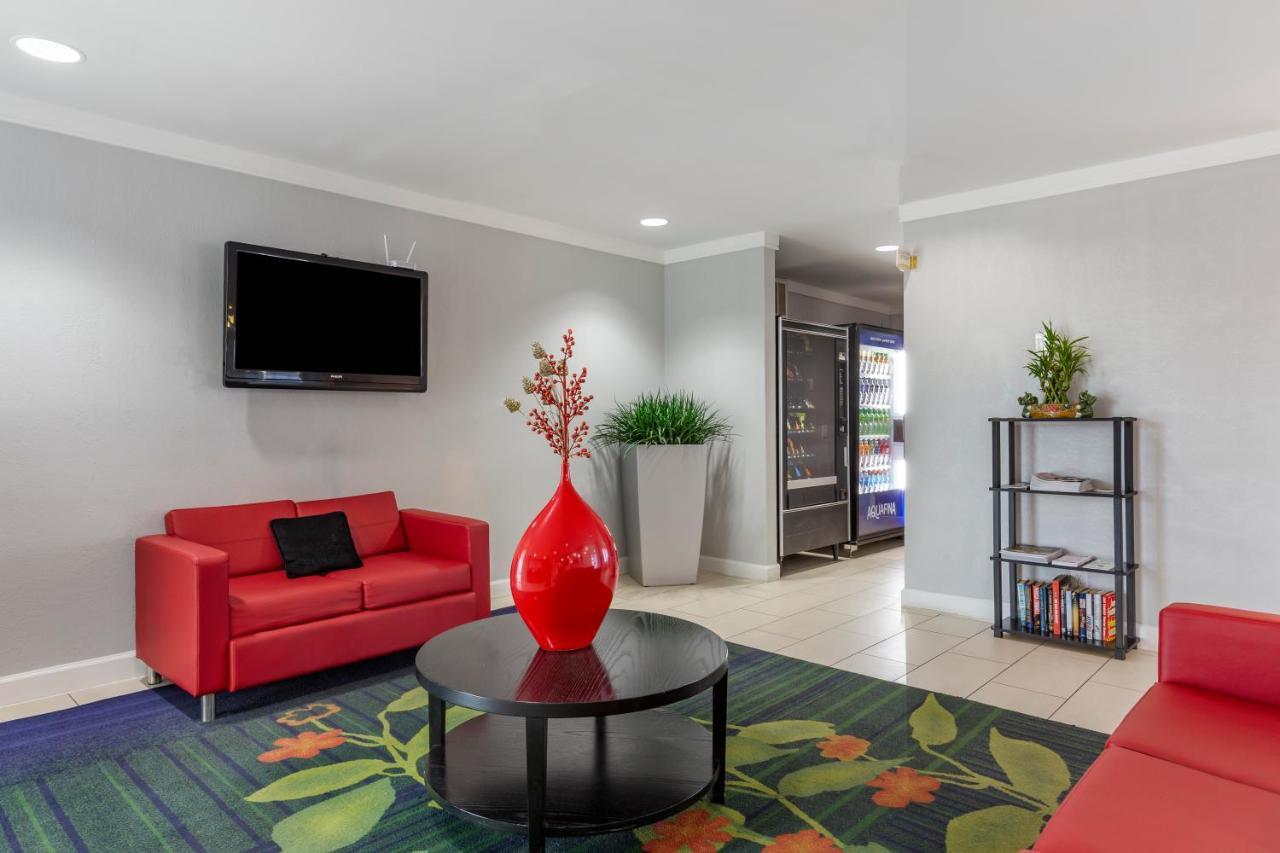 Quality Inn Fayetteville Near Fort Bragg Esterno foto