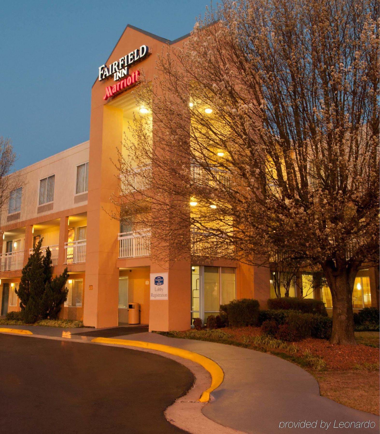 Quality Inn Fayetteville Near Fort Bragg Amenities foto