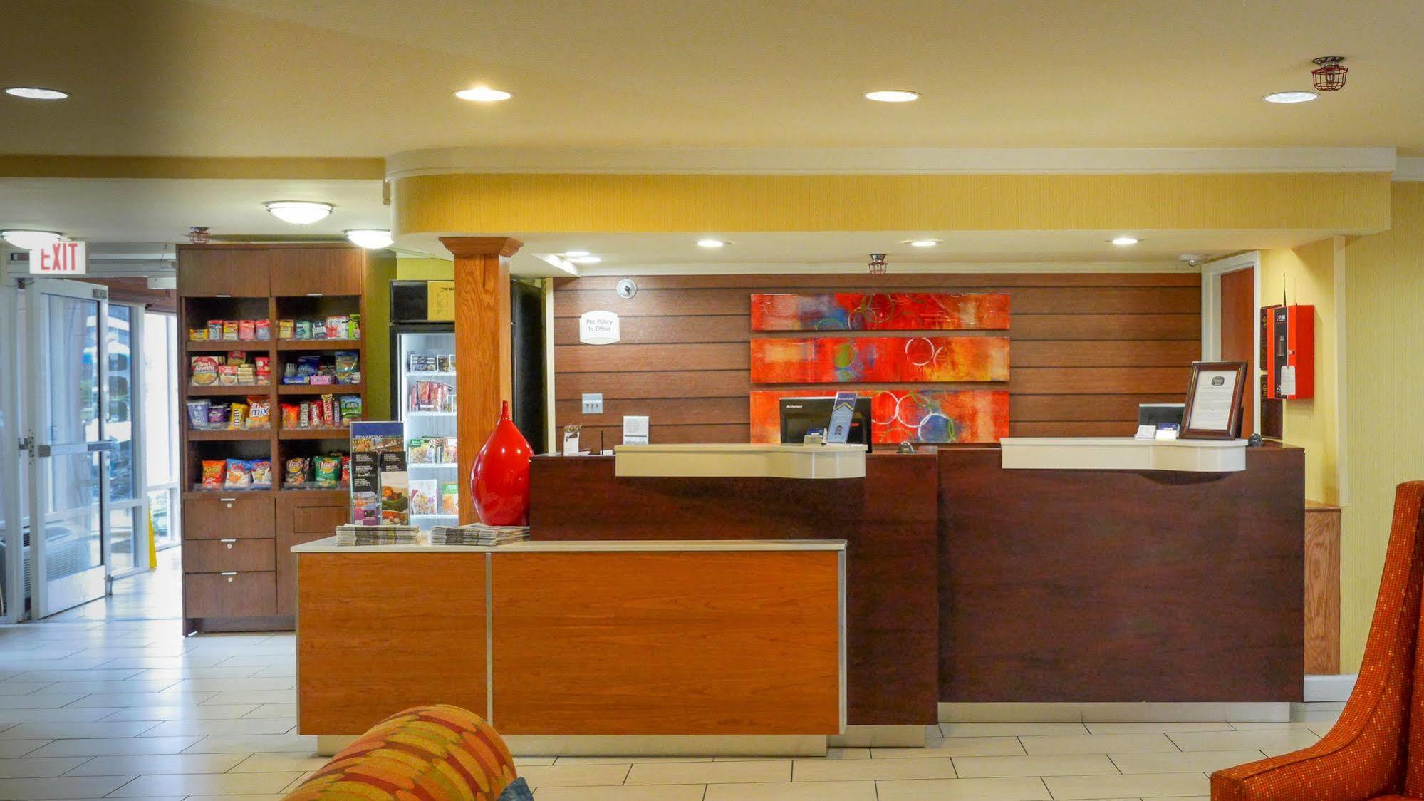 Quality Inn Fayetteville Near Fort Bragg Esterno foto